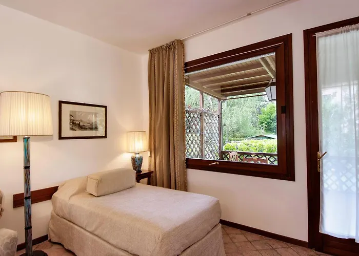 Dacri לינה וארוחת בוקר 3*